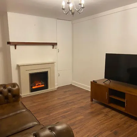 Charming Victoria Conversion Flat In Brentwood With A Garden & Free Parking Exterior foto