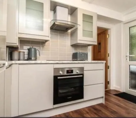 Charming Victoria Conversion Flat In Brentwood With A Garden & Free Parking Exterior foto